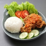20 Makanan Pedas Khas Indonesia yang Terkenal dan Wajib Dicoba