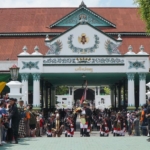 7 Destinasi Studi Tour Terpopuler untuk SMP dan SMA di Indonesia