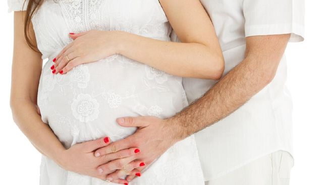 5 Kunci Keberhasilan Program Hamil, Sperma Suami juga Perlu Diperiksa