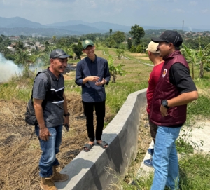 Lahir dari Keluarga Petani, Hergun Sukses Sejahterakan Petani di Pamijahan Lewat Pembangunan Irigasi 