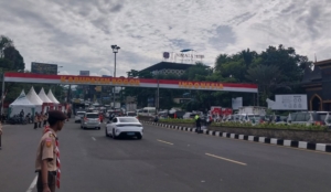 Jalur Puncak Padat Sejak Pagi, Polres Bogor Prediksi Lonjakan Kendaraan 26–28 Desember