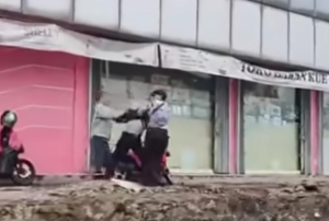 Gagal Gasak Emas di Pasar Cibinong, Pria 24 Tahun Dibekuk Warga