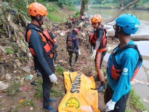Pekerja Kontraktor yang Terpeleset dari Jembatan Leuwiranji Ditemukan Meninggal Dunia