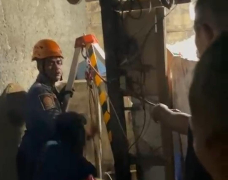 Lansia 83 Tahun di Bogor Terperosok ke Sumur