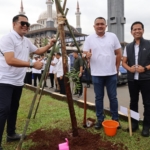 Ketua Komisi I DPRD Dorong Program Penghijauan 1.000 Pohon di Gelora Pakansari