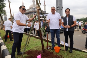 Ketua Komisi I DPRD Dorong Program Penghijauan 1.000 Pohon di Gelora Pakansari