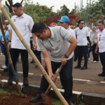 Ketua DPRD Sastra Winara Ajak Semua Pihak Perkuat Ketahanan Lingkungan Lewat Penghijauan