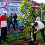 Bupati Bogor Terbitkan SE Gerakan ASRI, Wajibkan Kerja Bakti di Seluruh Wilayah