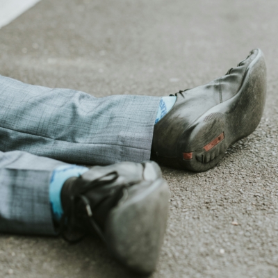 Adu Banteng di Jalan Jakarta–Bogor, Satu Pengendara Tewas