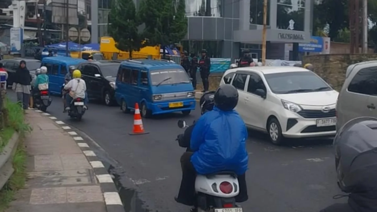 2.100 Sopir Angkot di Puncak Bakal Diliburkan saat Lebaran 