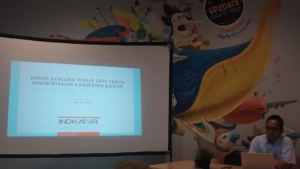 Survei Indikator Politik Ungkap 80 Persen Warga Kabupaten Bogor Puas pada Kinerja Rudy Susmanto- Jaro Ade