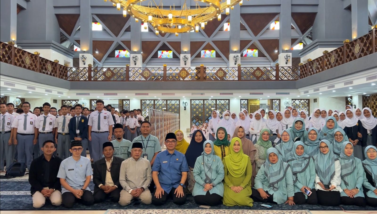 Sekda Ajat Dukung Smartren Ekologi, Ajak Generasi Muda Perkuat Iman