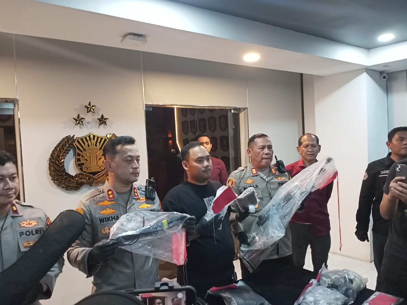 Polres Bogor Tangkap Pelaku Pembunuhan Pasutri WNA Pakistan